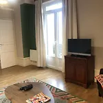 Appartement T2 60 M2 L\'Albion Vue Lac 1 Chambre Parking Et Piscine, Centre-Ville