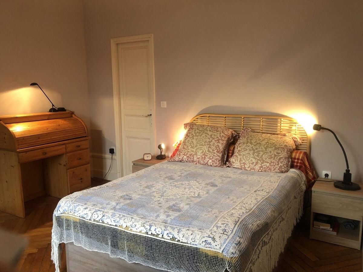 Appartement Appartement T2 60 M2 L'Albion Vue Lac 1 Chambre Parking Et Piscine, Centre-Ville *